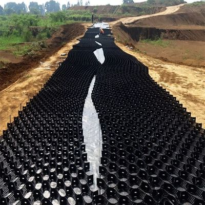 1000-1420N / 10CM Schälfestigkeit HDPE Geozellen für Kiesfahrten