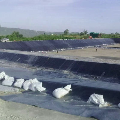 Geomembran-Teich-Liner HDPE Geomembran-Liner Oberfläche Beide Seiten glatt 0,75mm 1mm 2mm