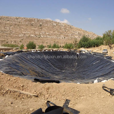 Wasserdichte Geomembranen aus HDPE für Deponien Länge 50-200 m Dicke 0,3 mm-3,0 mm Langlebig