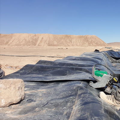 Dichte Polyethylen Geomembran 0,5 mm 0,75 mm 1,5 mm 2 mm Ideal für Deponien und Bergbau