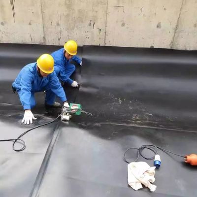 Geomembranen HDPE 1 mm für Teiche Länge 50m-100m Ausgezeichnete Leistung garantiert