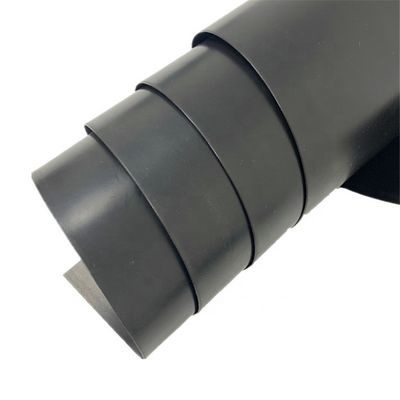 ASTM GRI-GM13 Standard Schwarz Weiß Blau Grün HDPE Fischbeckenfolie für die Wasserdichtung