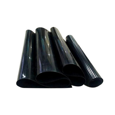 Geomembran aus HDPE mit doppelter glatter Oberfläche zur Wasserdichtung von Deponien und Stauseen