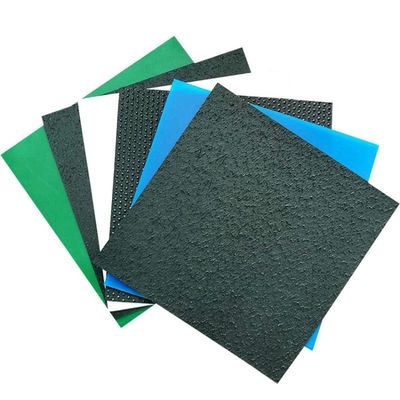 Umweltfreundliche und langlebige vorgefertigte schwarze Geomembran für Fischbecken 0,5 mm 1 mm 2 mm