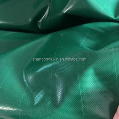 Anpassungsfähige Größe Tarpaulin UV-beständiges PVC-Material perfekt für Staubdeckung Bedürfnisse