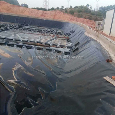 Geomembran aus HDPE mit einer Dicke von 0,2 mm bis 2,8 mm für Fischbecken und Staudammbecken in Staudämmen