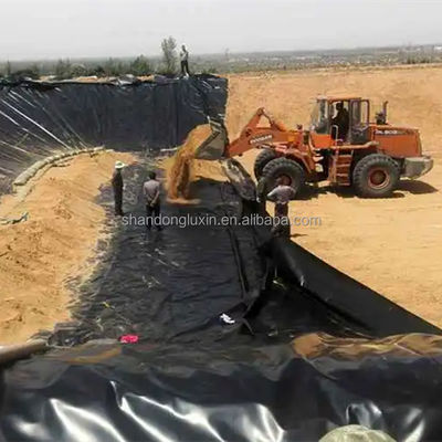 50-100m Länge Weiße HDPE-Damm-Liner-Geomembran für die Aquakultur Fischfarm 1 mm Dicke